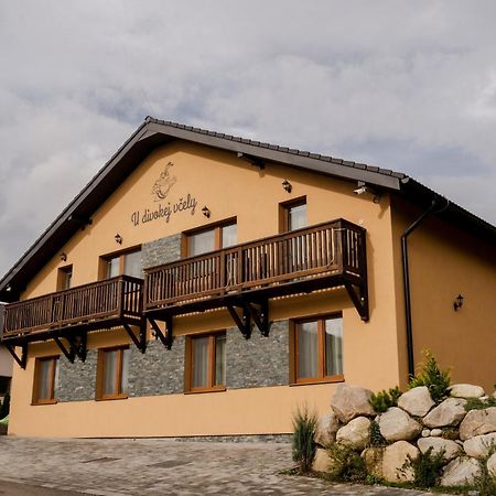 U Divokej Vcely Villa Ižipovce Eksteriør bilde